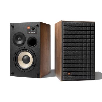 JBL L-82 mkII Classic with black grilles