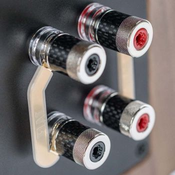 Elac Concentro S 503 gloss walnut connectors