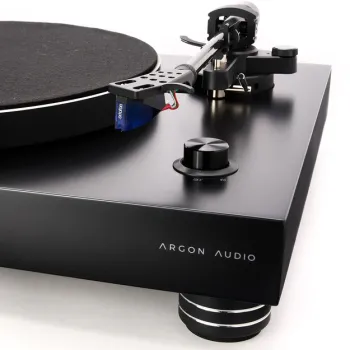 Argon Audio TT-4 mkII black with Ortofon 2M Blue