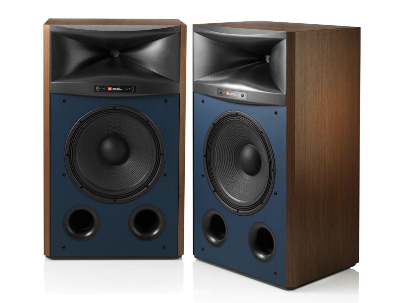 JBL 4367 walnut