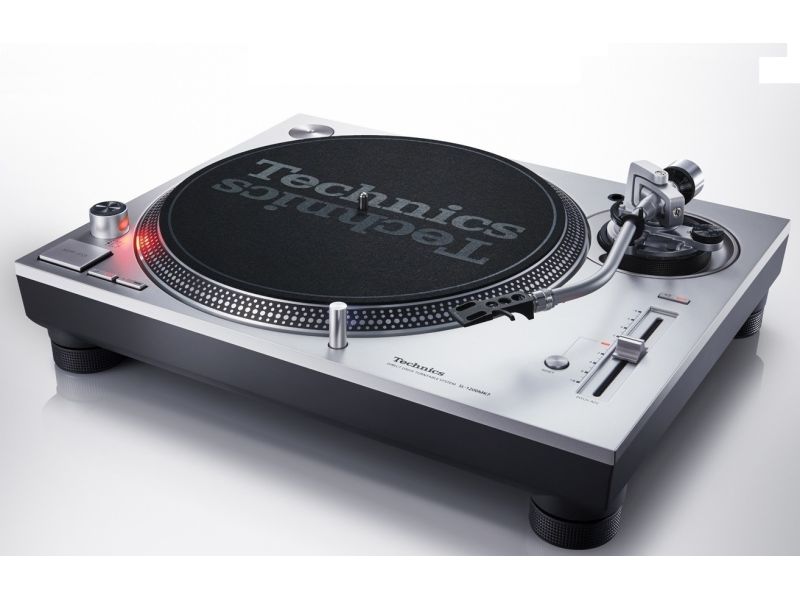 Technics SL-1200mk7