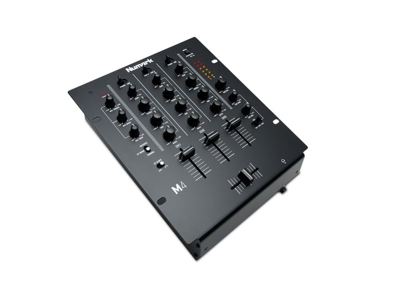 Numark M-4 - 3 Channel Mixer